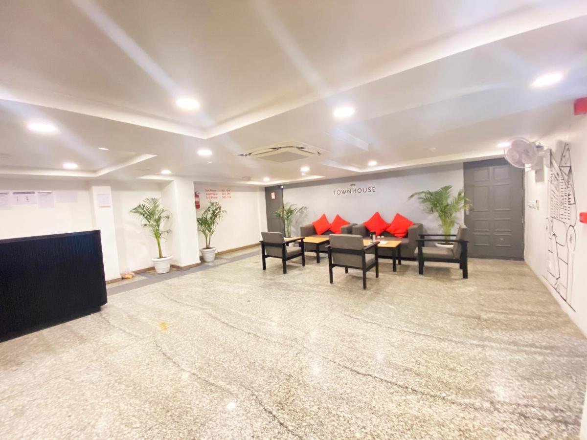 Hotel Golden Saffron By Qotel-Punjabi Bagh นิวเดลี ภายนอก รูปภาพ