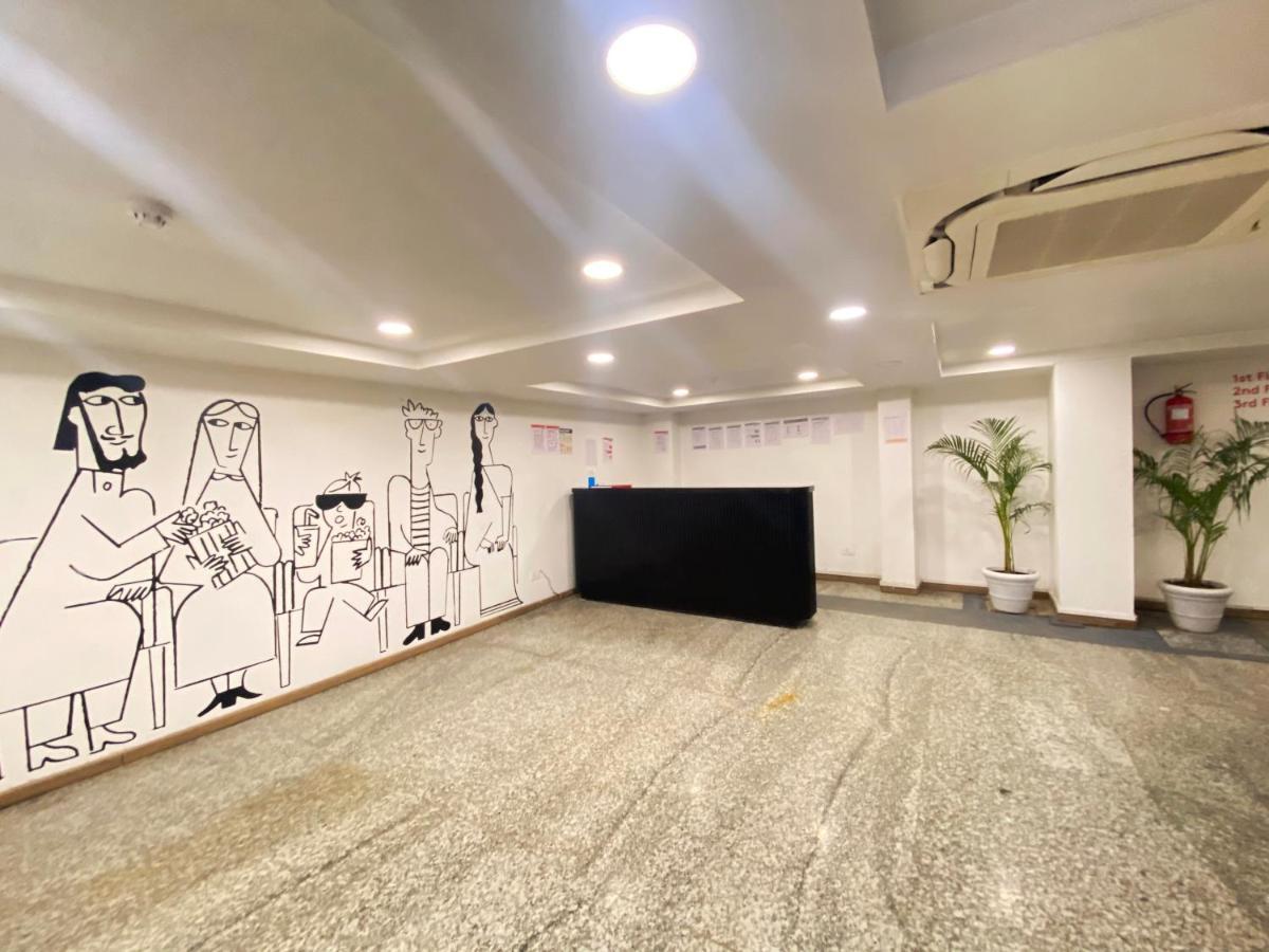 Hotel Golden Saffron By Qotel-Punjabi Bagh นิวเดลี ภายนอก รูปภาพ